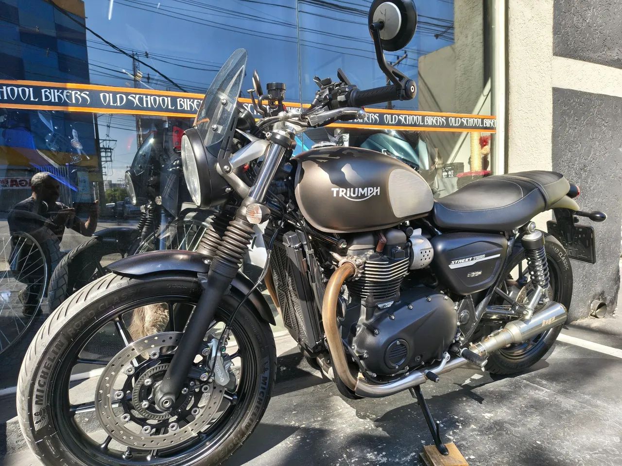 triumph street twin 900 2020 apenas 34.000 km - Foto 10