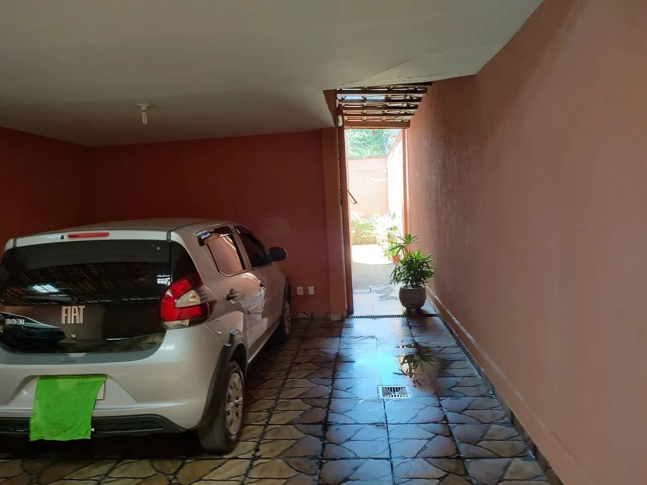 Casa estilo colonial em local privilegiado com tudo perto - Foto 2