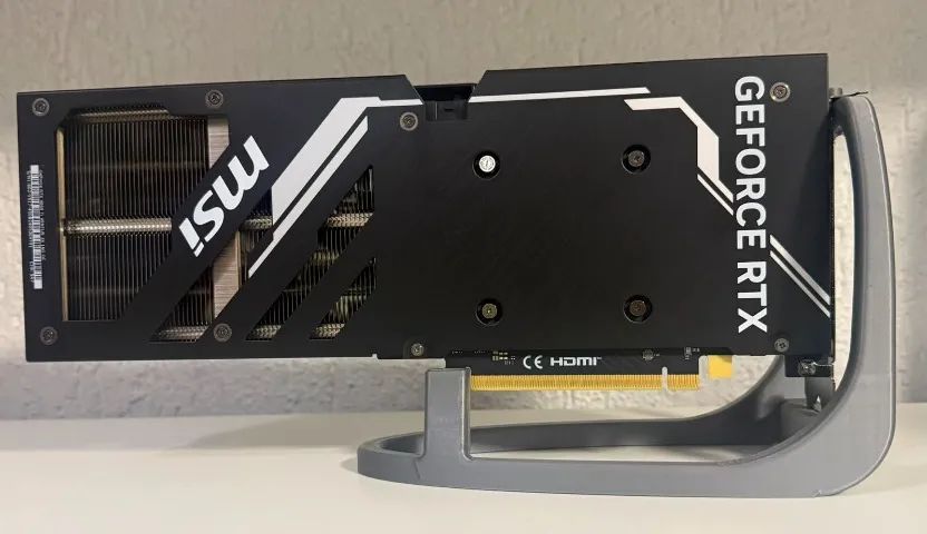 RTX 4060 Ti 8GB MSI VENTUS - Foto 2