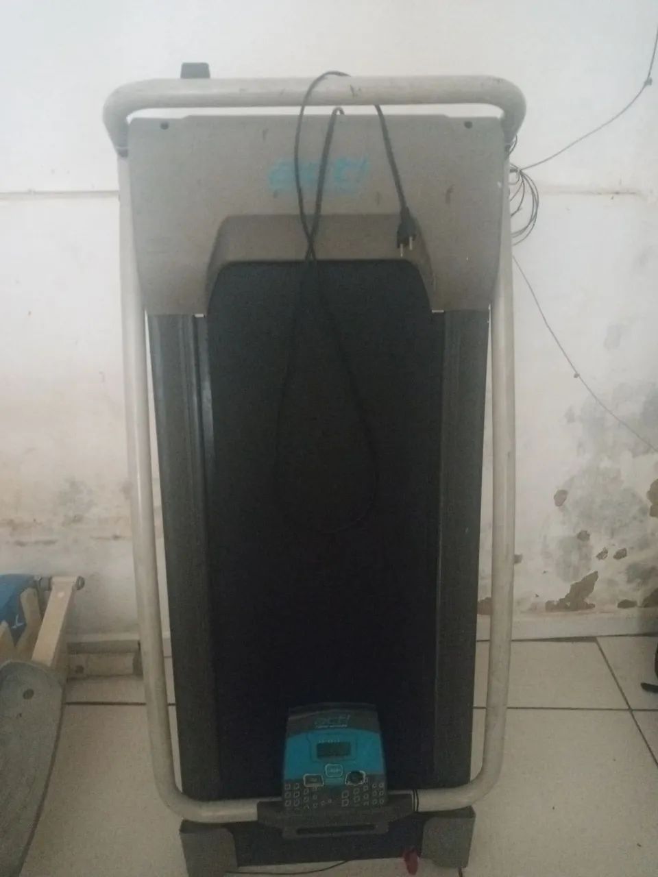 Vendo esteira com urgencia - Foto 2