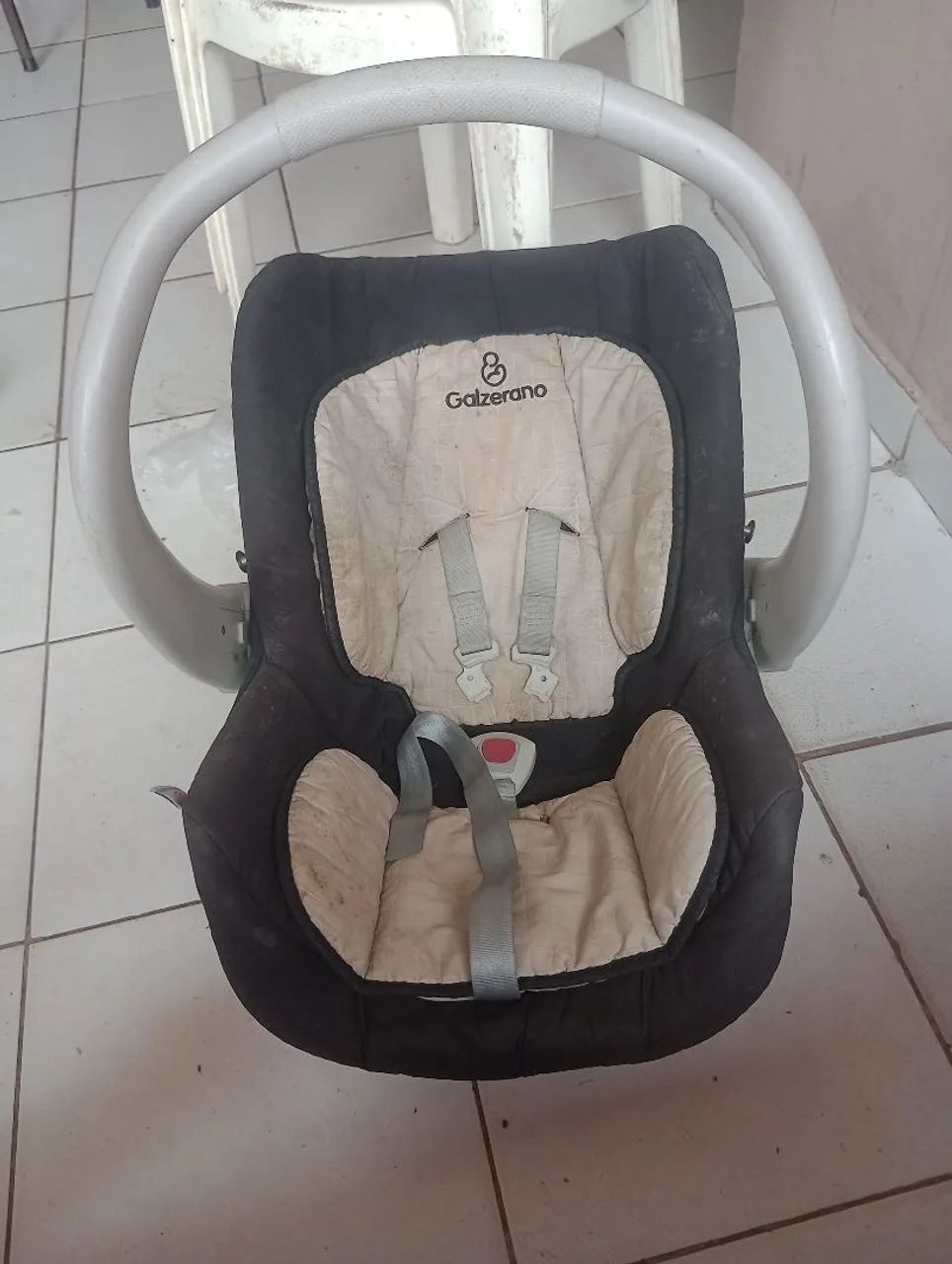 Vende-se bebê conforto 100 - Foto 2