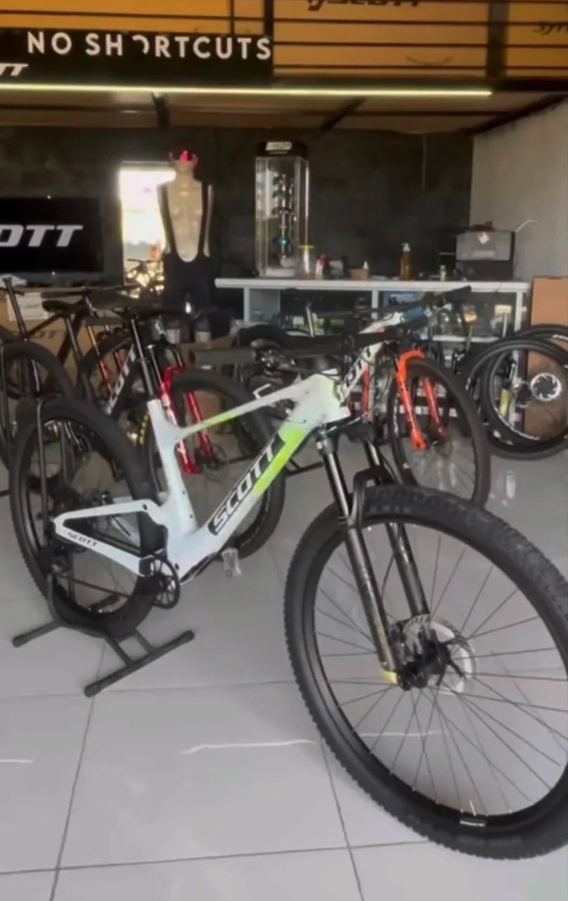 SCOTT SPARK RC COMP 2026 CUMULUS WHITE