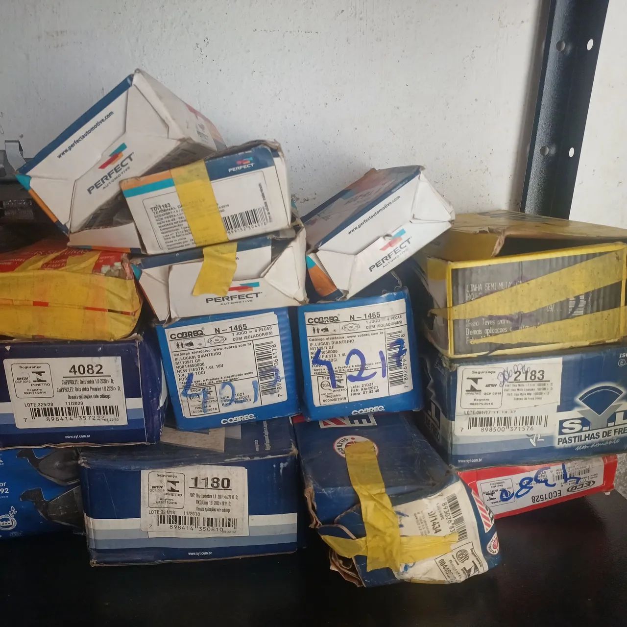 Pastilhas de freio e terminal de direção 