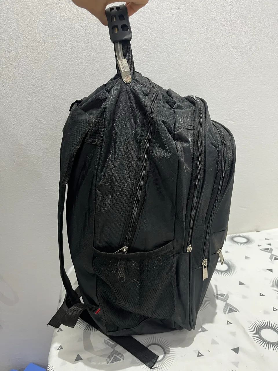 Mochila preta básica  - Foto 2