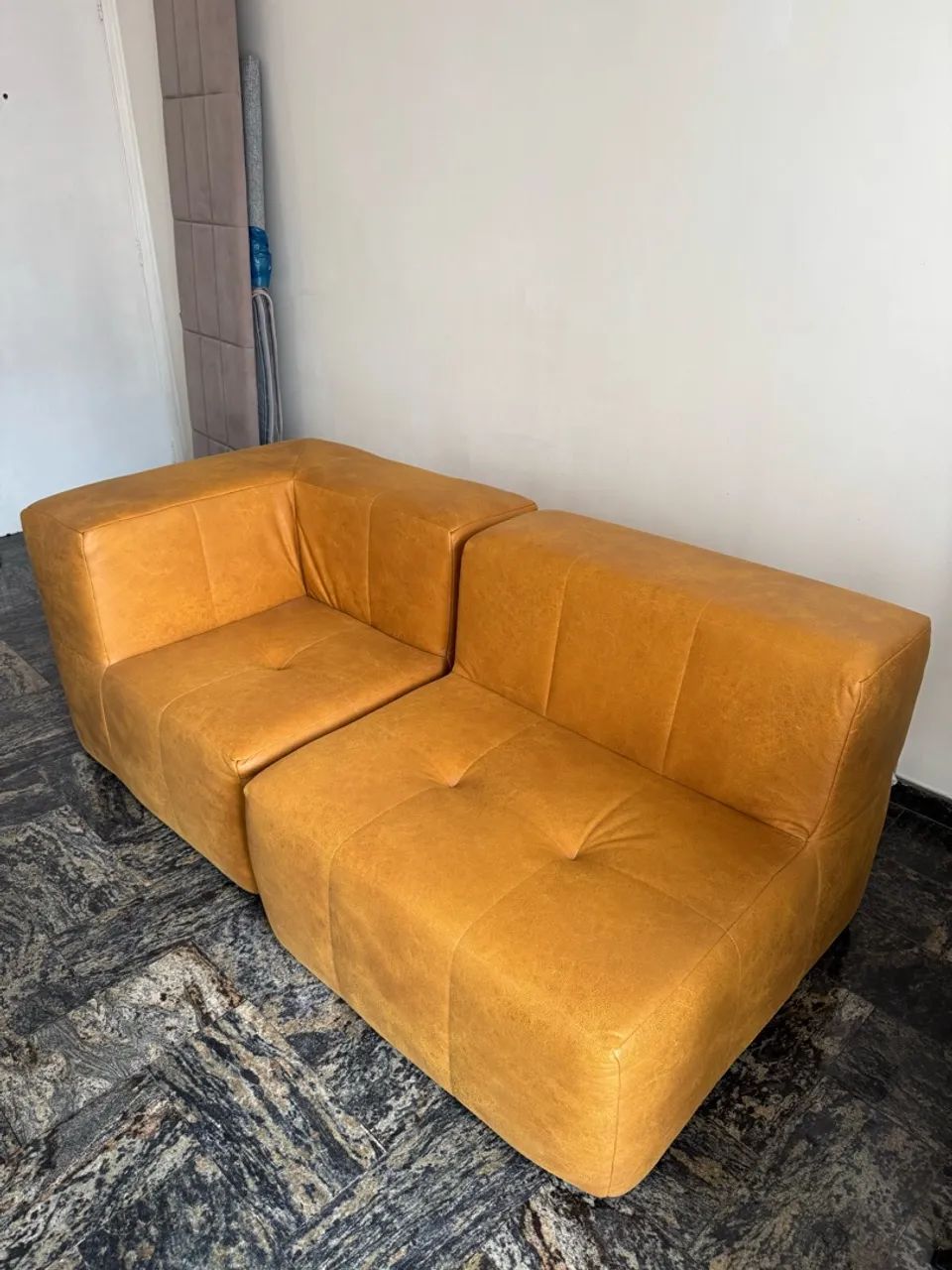 Sofá Modular Poli Couro Marrom 2 Lugares com 1 Braço - Foto 4