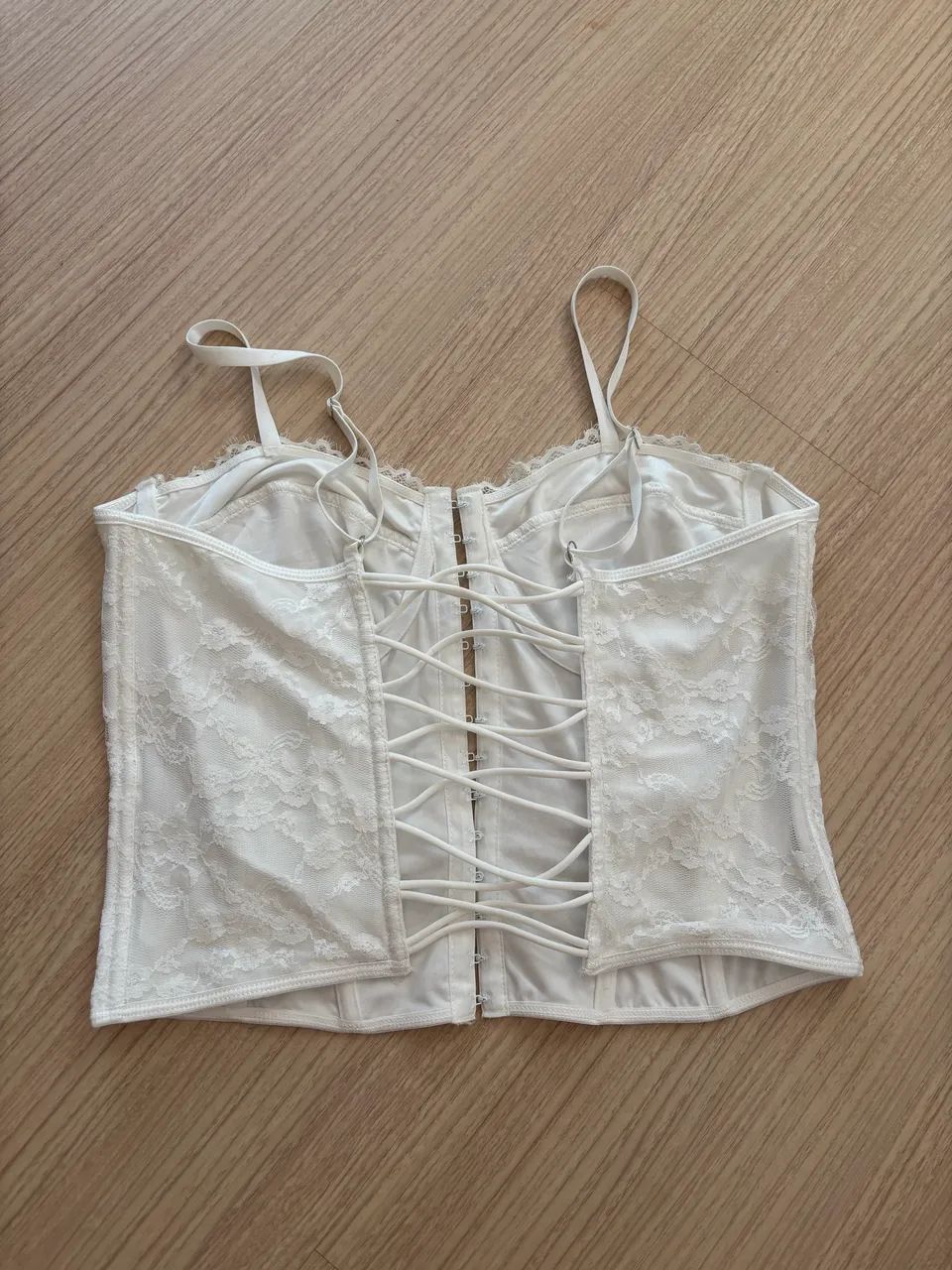 Corset branco de renda