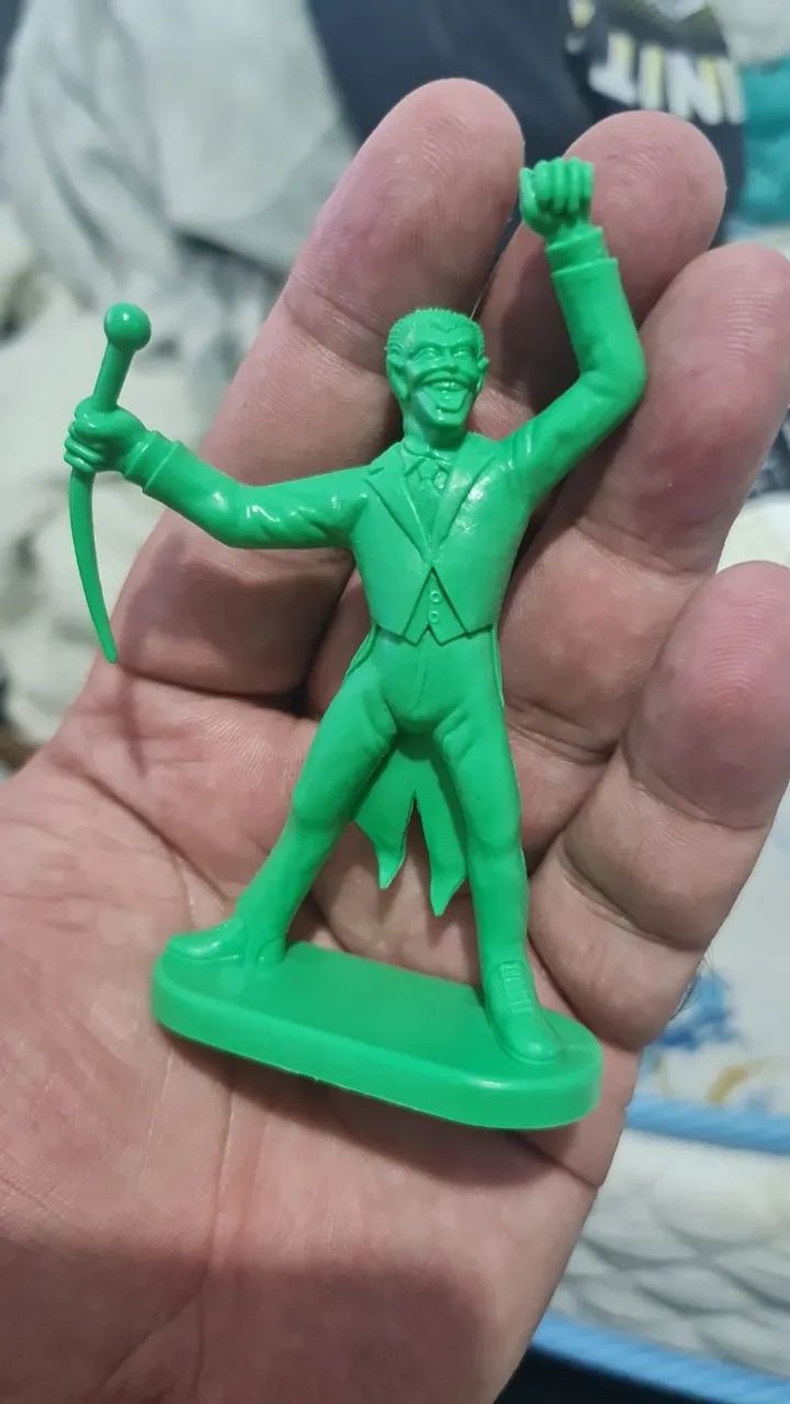 Bonecos DC Super Heroes com 5 Figuras 7cm Gulliver Estrela - Foto 2
