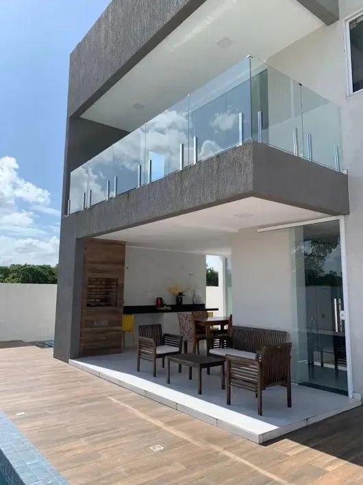 Casa de Condomínio com 4 Quartos para alugar, 170m² - Intermares