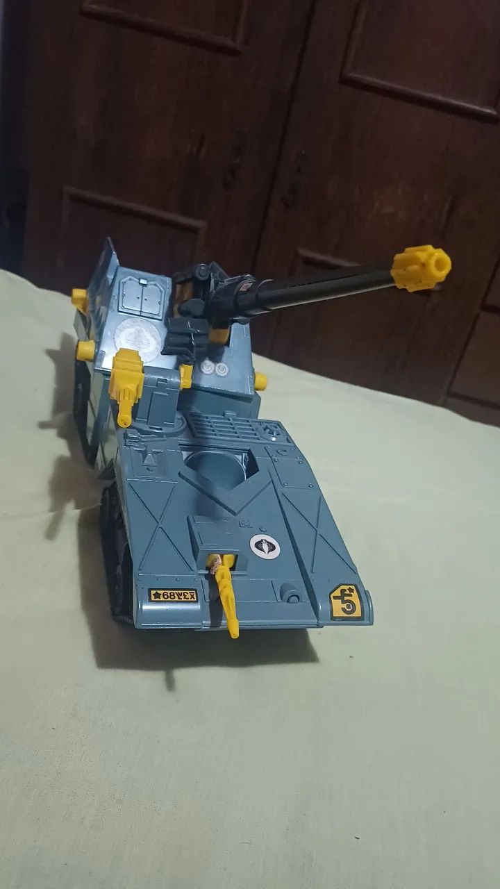 Tanque dos comandos em ação  - Foto 3
