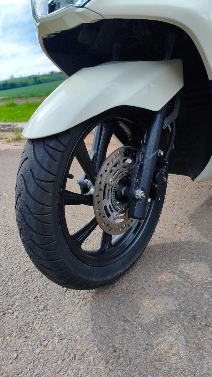PCX DLX 2019 - Foto 5
