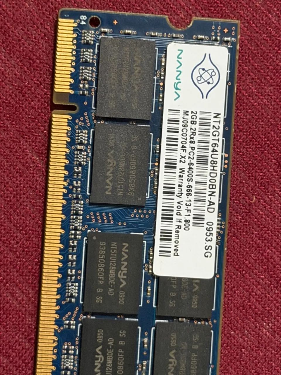 tenho memória de 2GB  pra notebook 