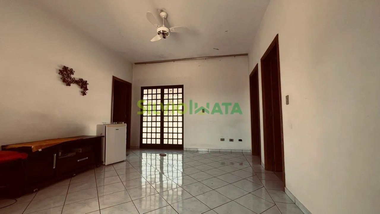 Casa para Locação no Centro de Paranavaí Ampla, Completa e com Área de Lazer! - Foto 5