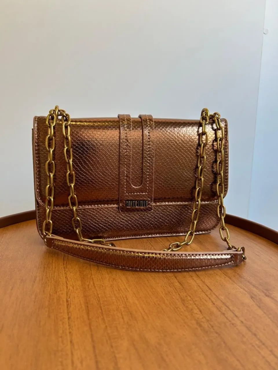 Bolsa Metalizada Bronze, Alça De Ombro - Santa Lolla - Foto 3