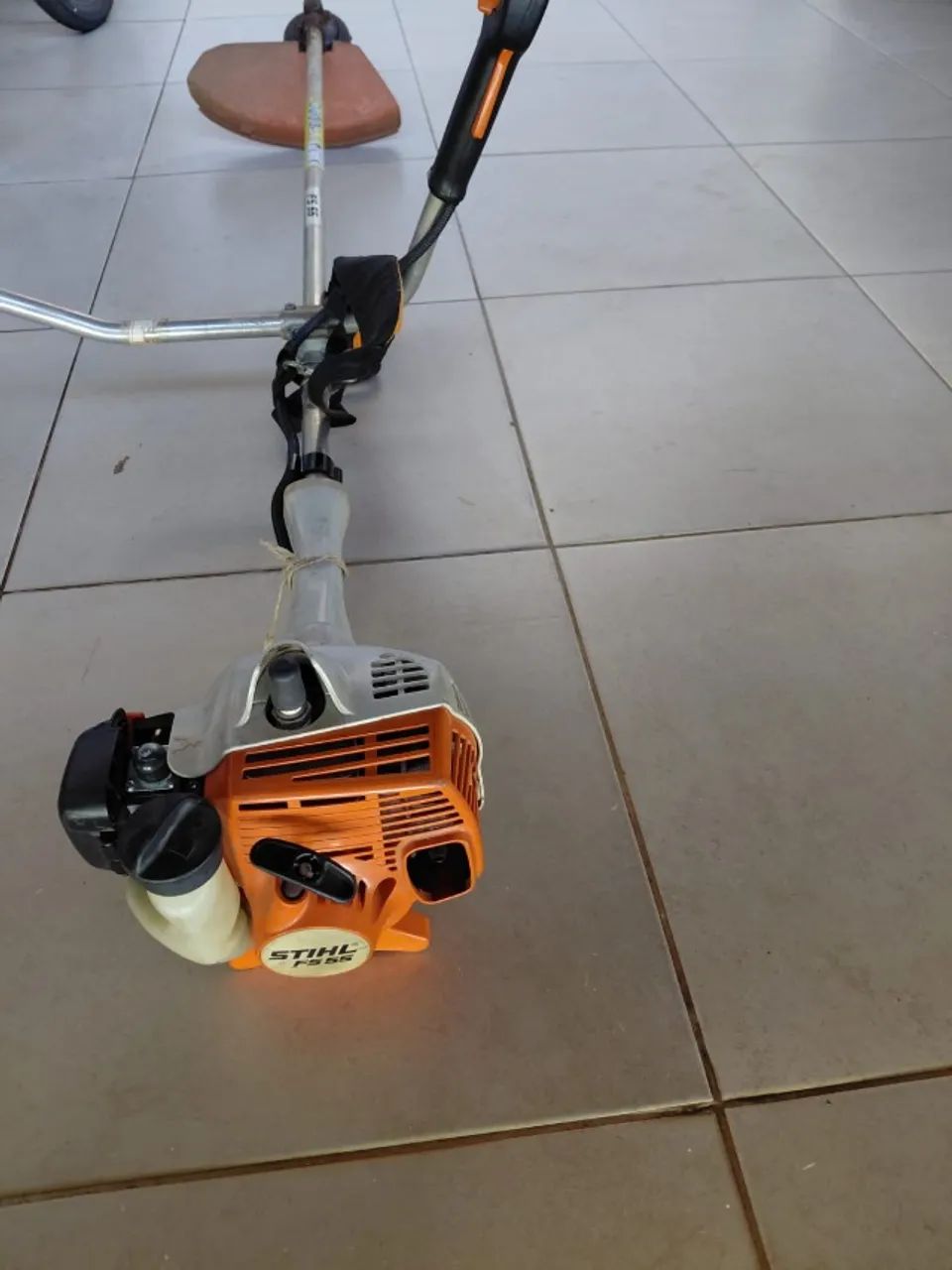 ROÇADEIRA STHILL FS55 - Foto 2