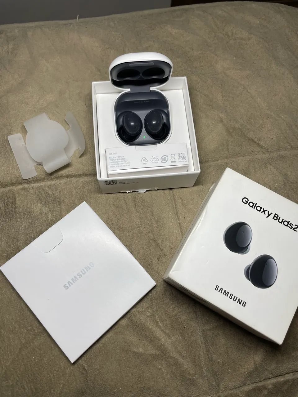 Galaxy Buds 2 completo