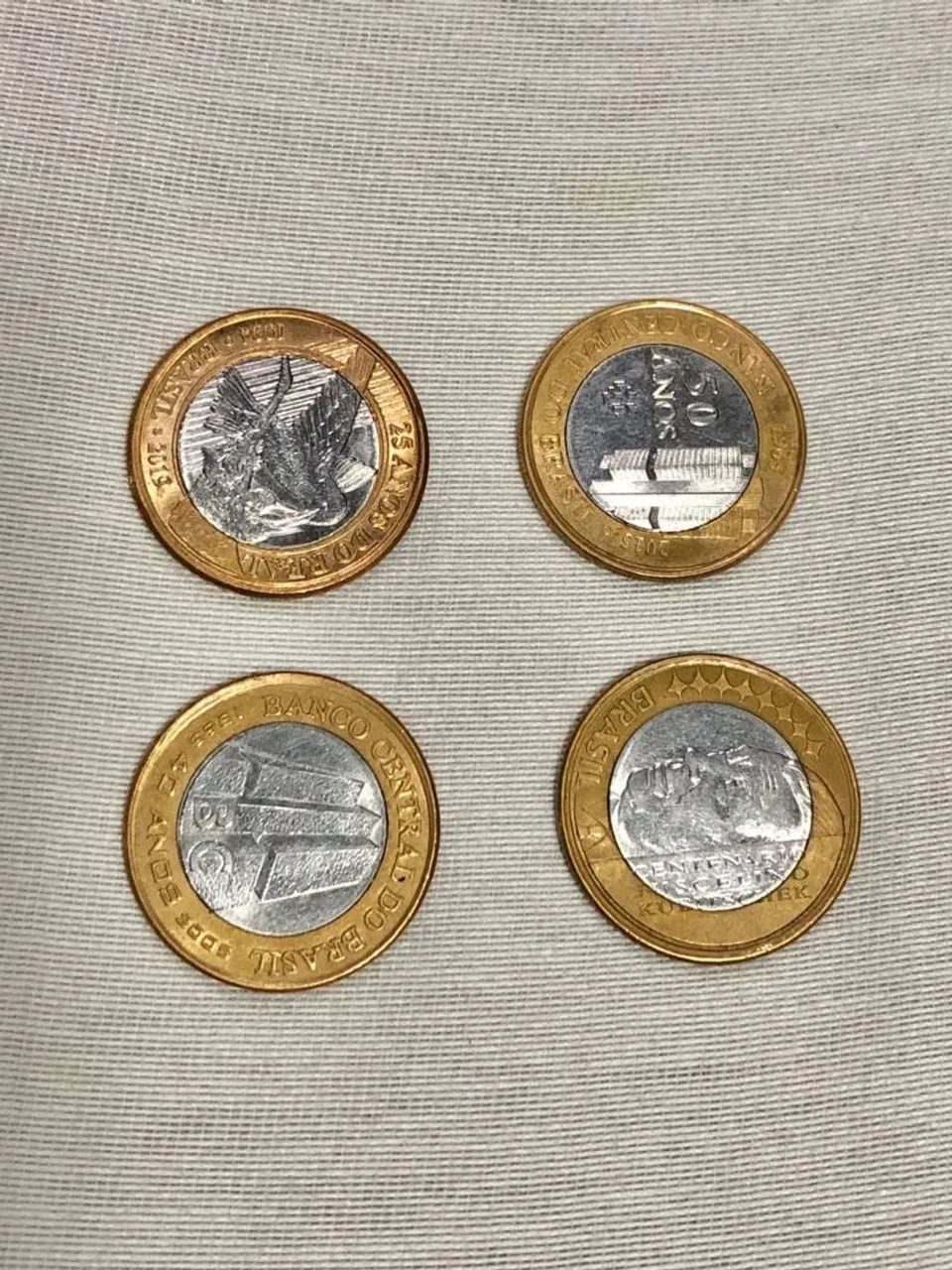 Moedas antigas colecionador 