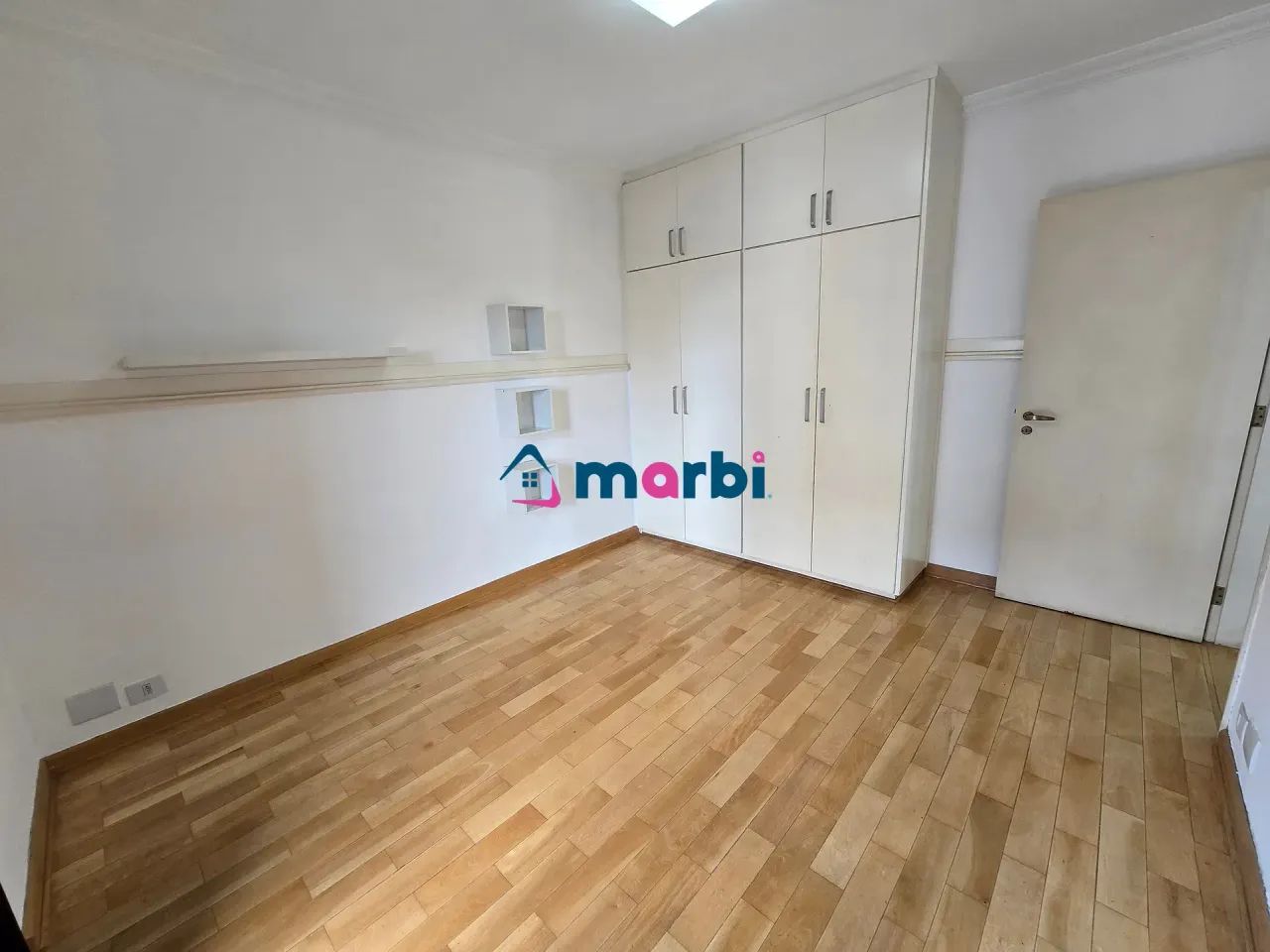 Apartamento 198 m² com 3 Dormitórios, Suíte e Escritório  Edifício San Diego, Americana - Foto 4