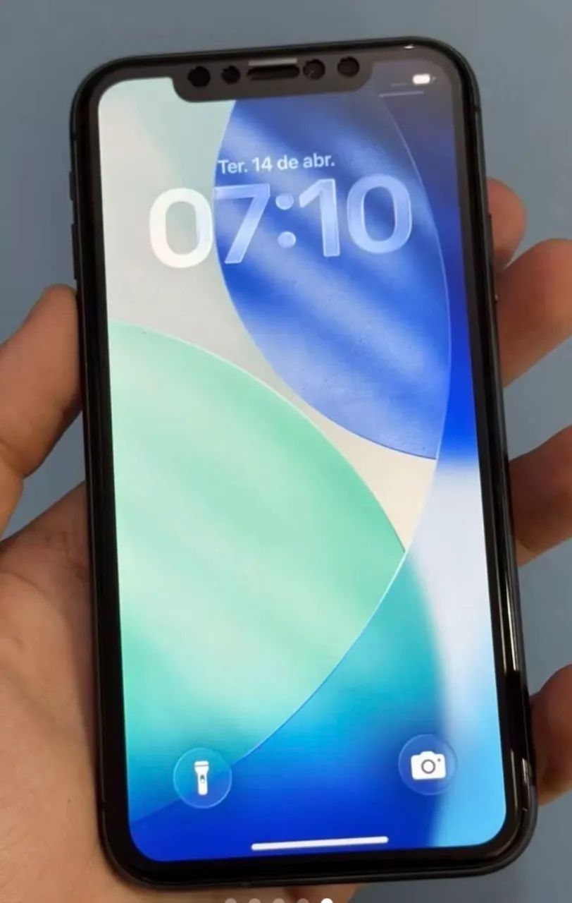 iPhone 11