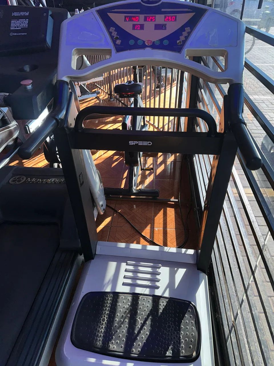 Plataforma 220v