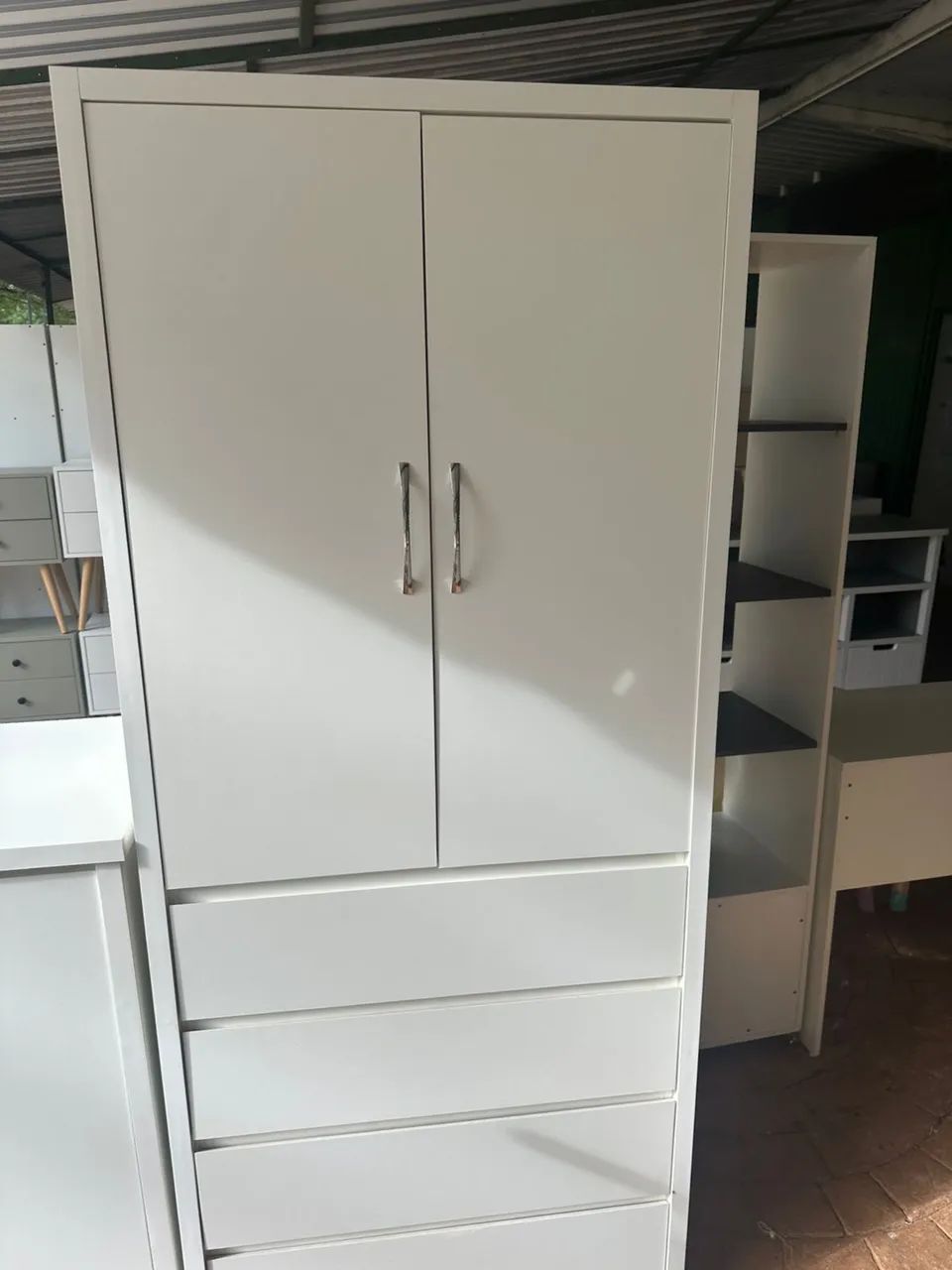 Guarda roupa solteiro 100% MDF 