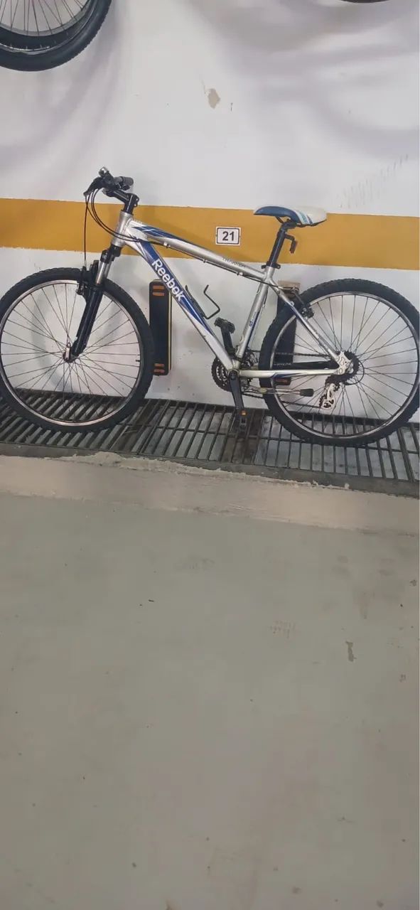 Bicicleta Mount Bike Reebok aro 26