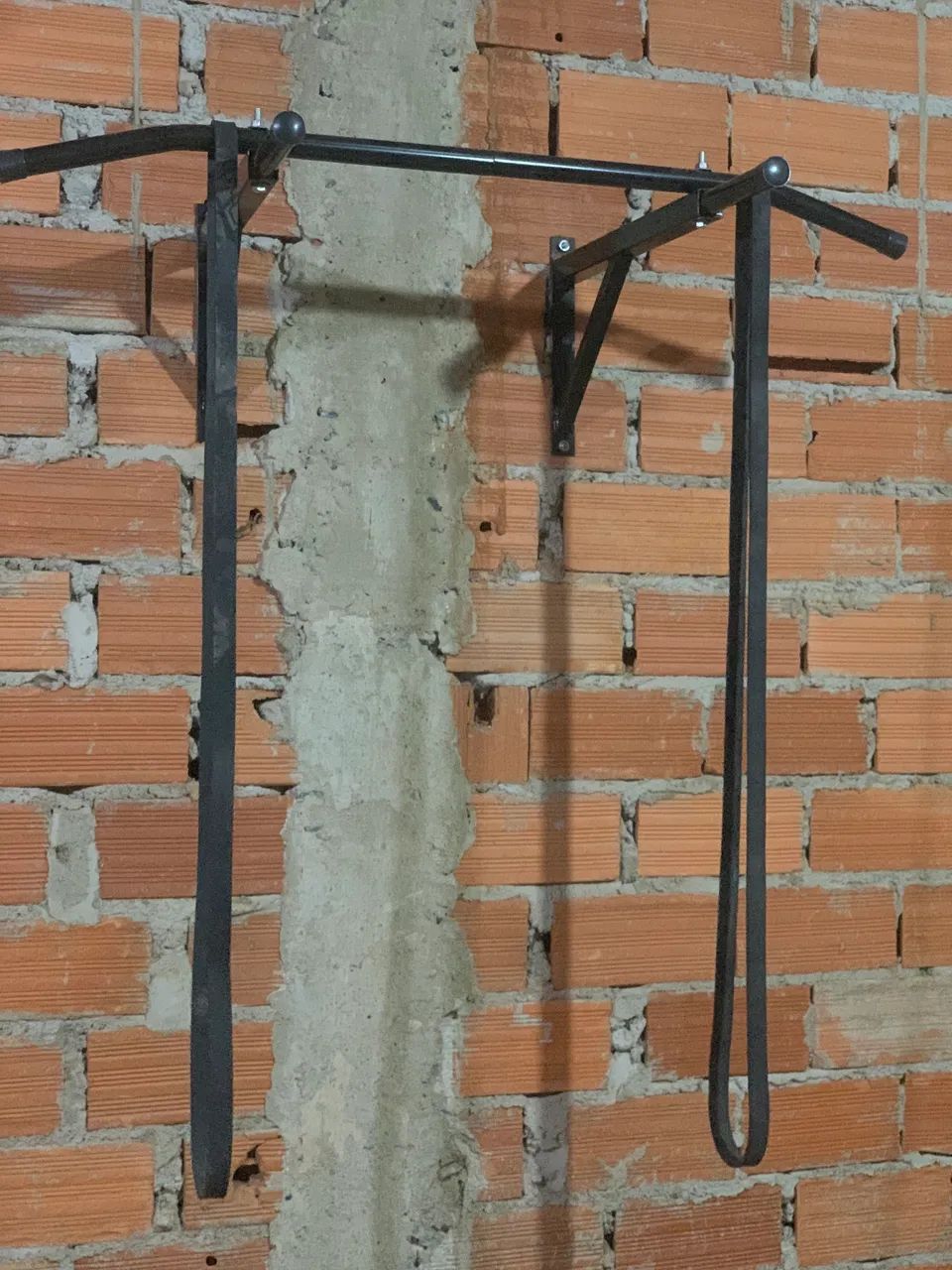 Barra fixa de parede  - Foto 2