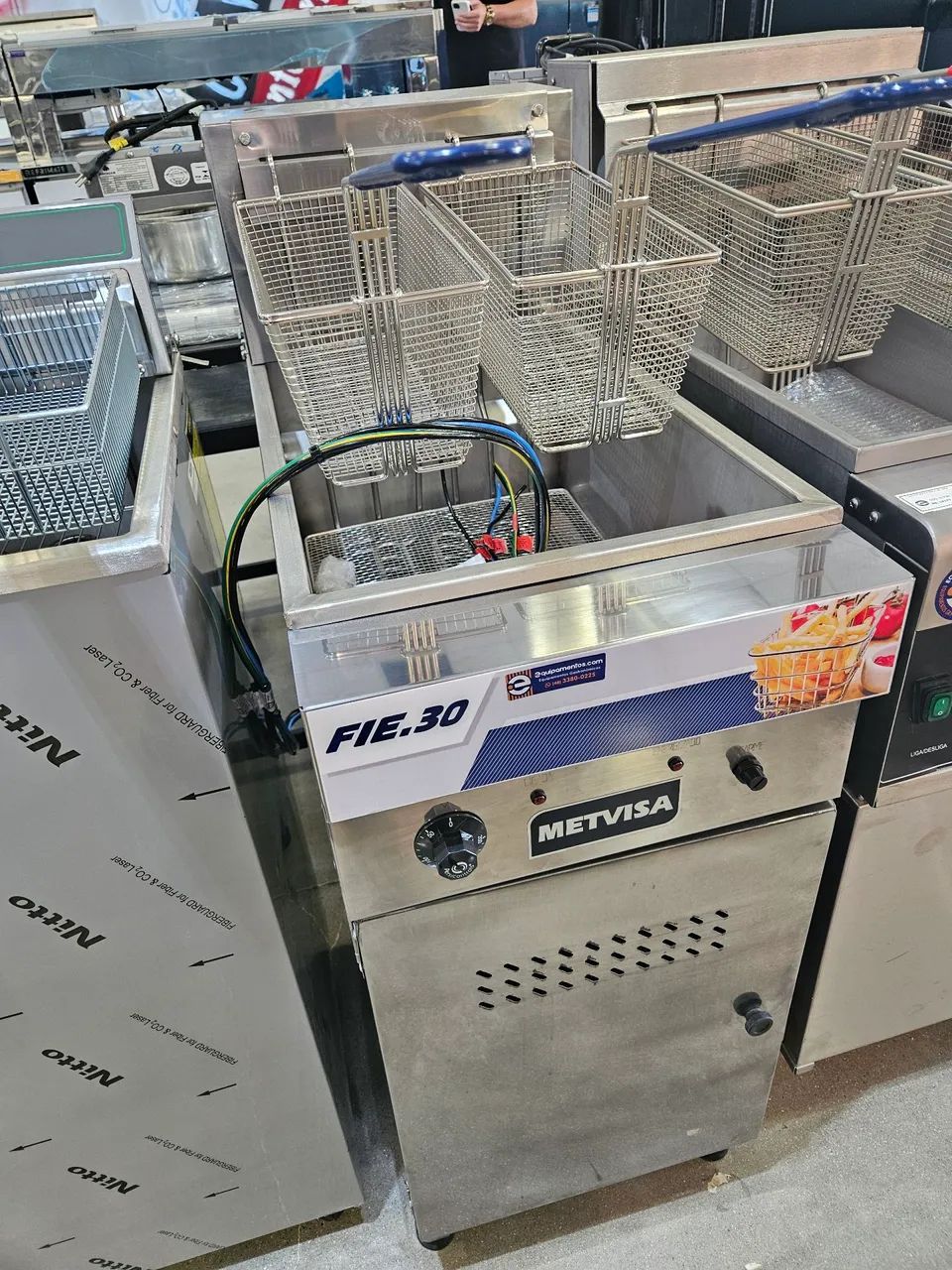 fritadeira elétrica 30L água e óleo 12.000W - a pronta entrega 