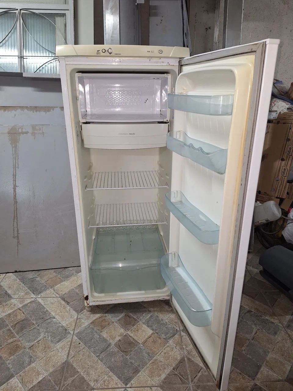 2 geladeiras