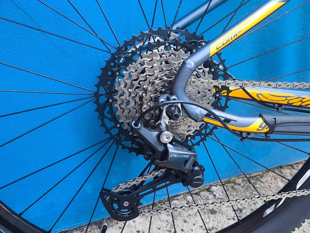 Bike GT AVAlANCHE  - Foto 4