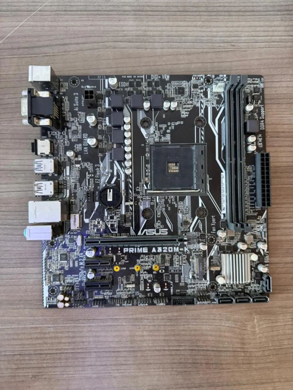 Placa-Mãe Asus Prime, AMD AM4, mATX, DDR4 - A320M-K