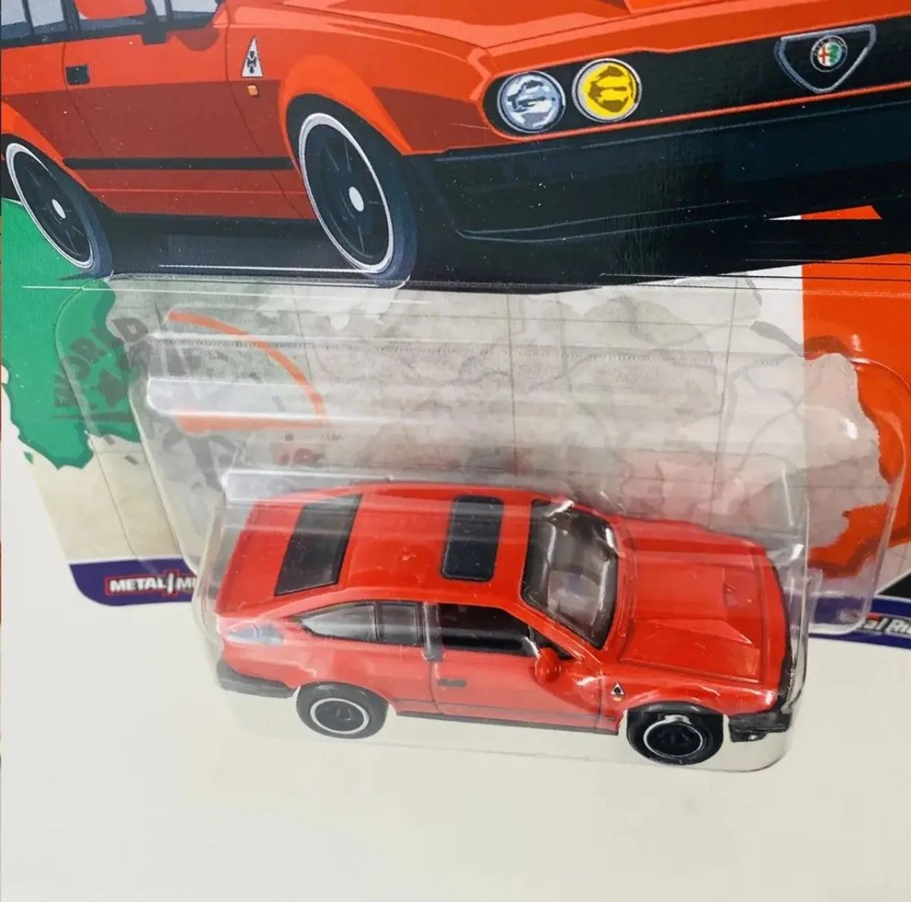Hotwheels premium alfa romeo  - Foto 5