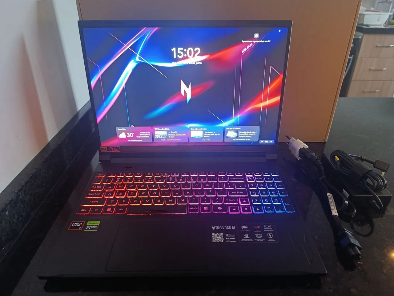 ACER NITRO V16S - Foto 3