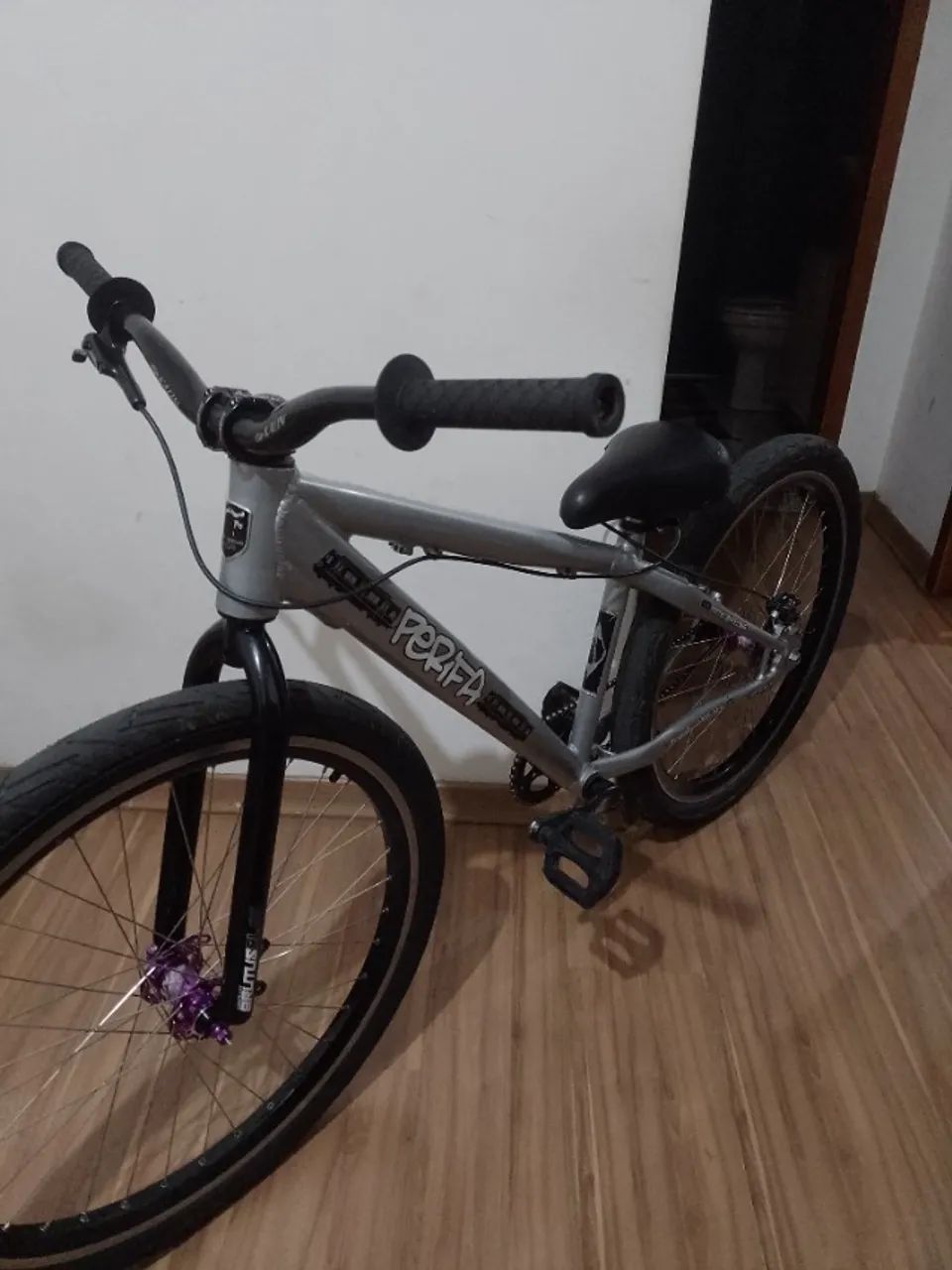 Perifa 1.0 cubo barulhento 