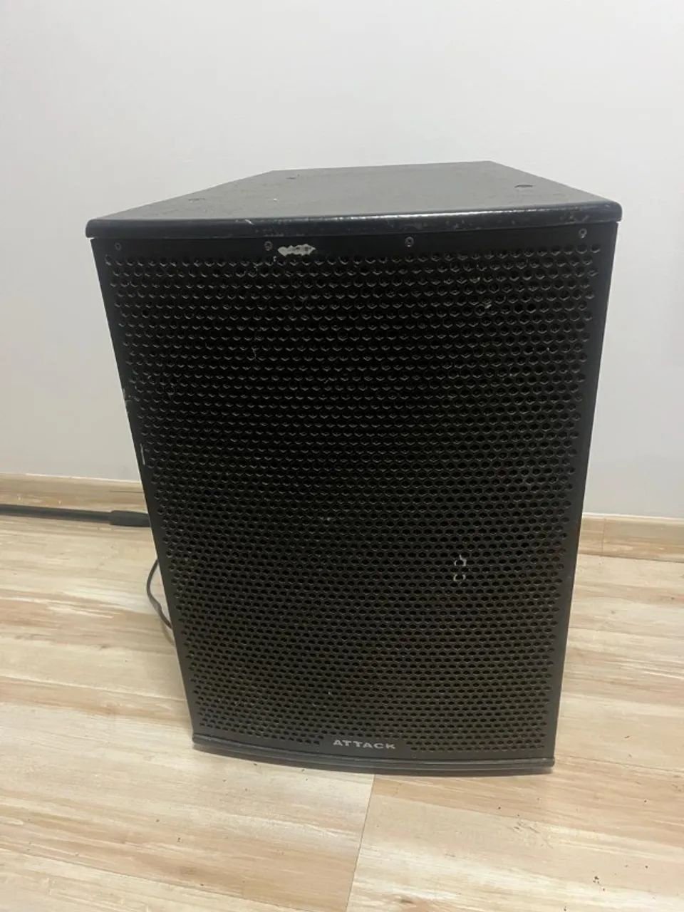 Caixa de som Attack VRF1550A excelente estado - Foto 4