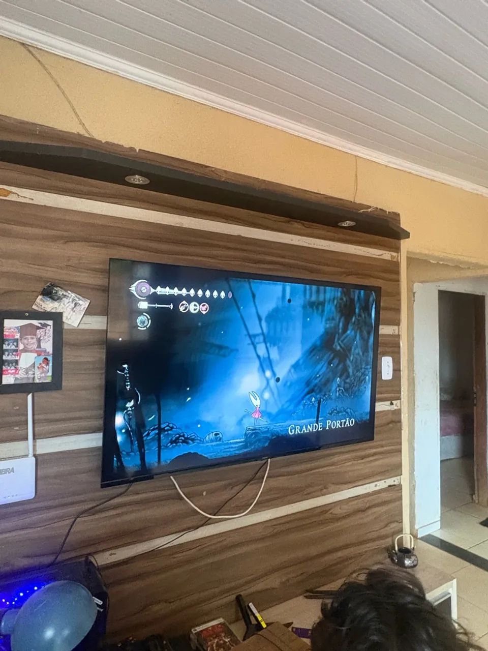 Tv smart 4k 58 polegadas  é um pc ( leia o anúncio todo) - Foto 2
