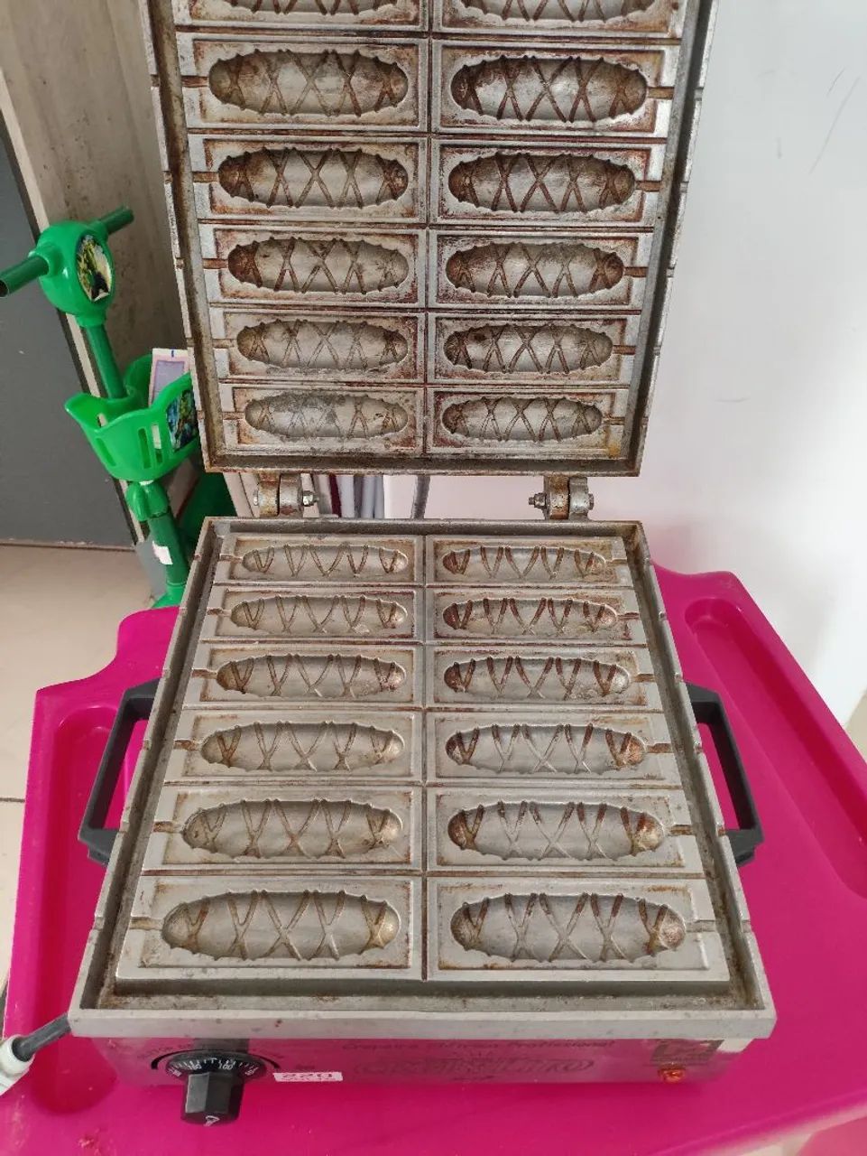 Máquina profissional de crepes - Foto 2