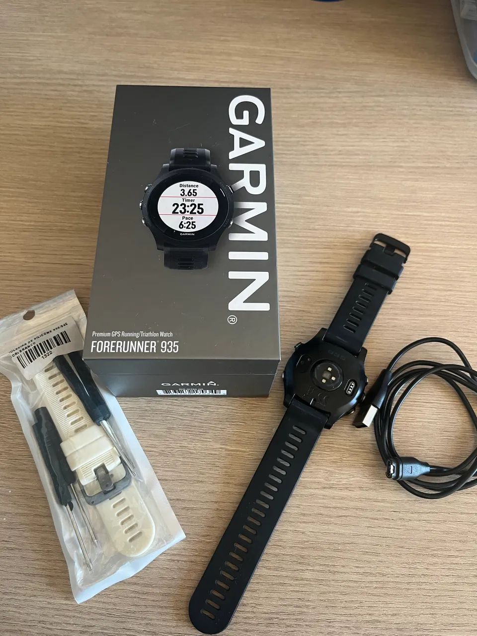 Garmin Forerunner 935 Relógio para Esporte - Foto 3