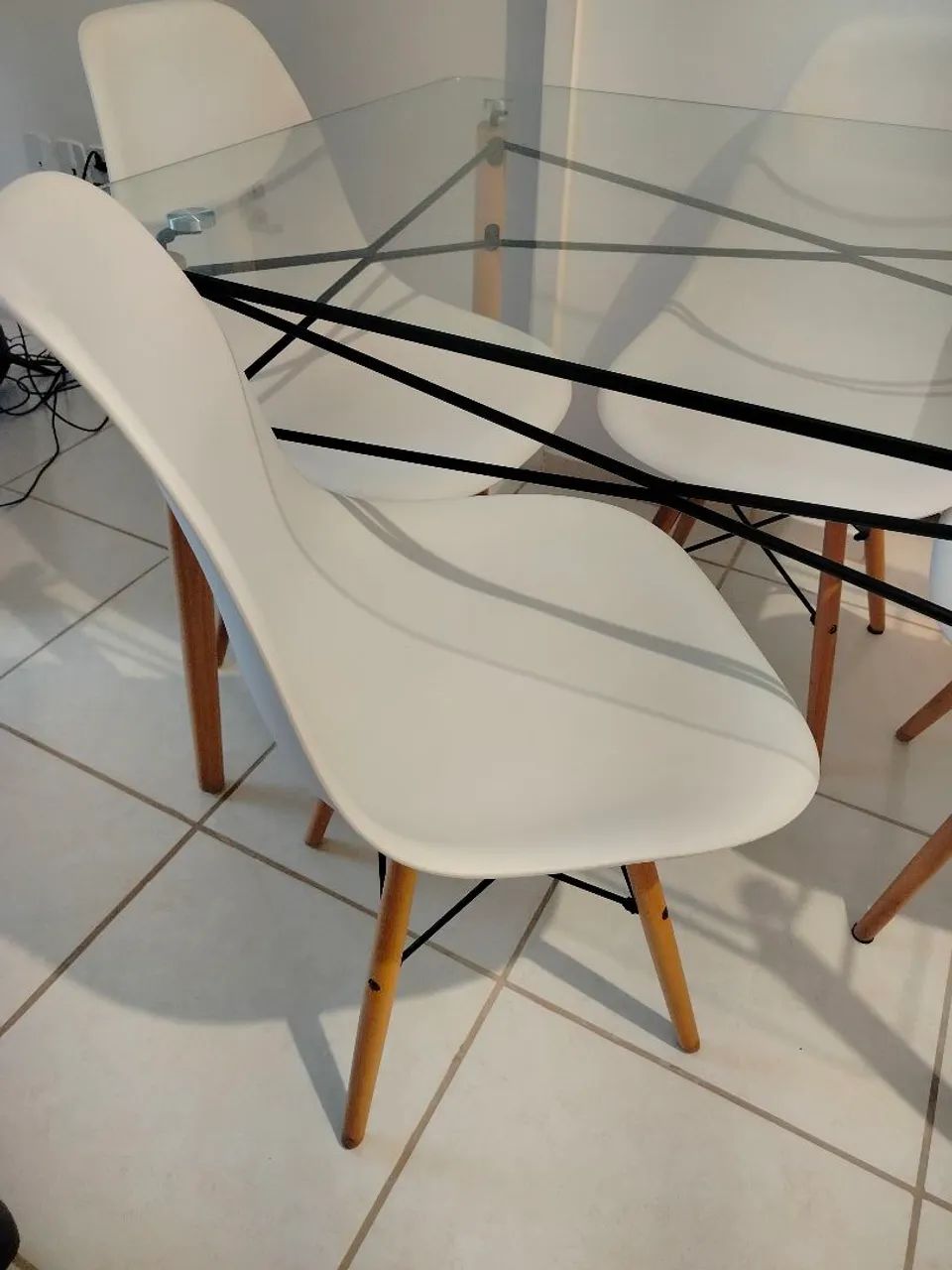 Mesa de jantar com 4 cadeiras - Foto 3