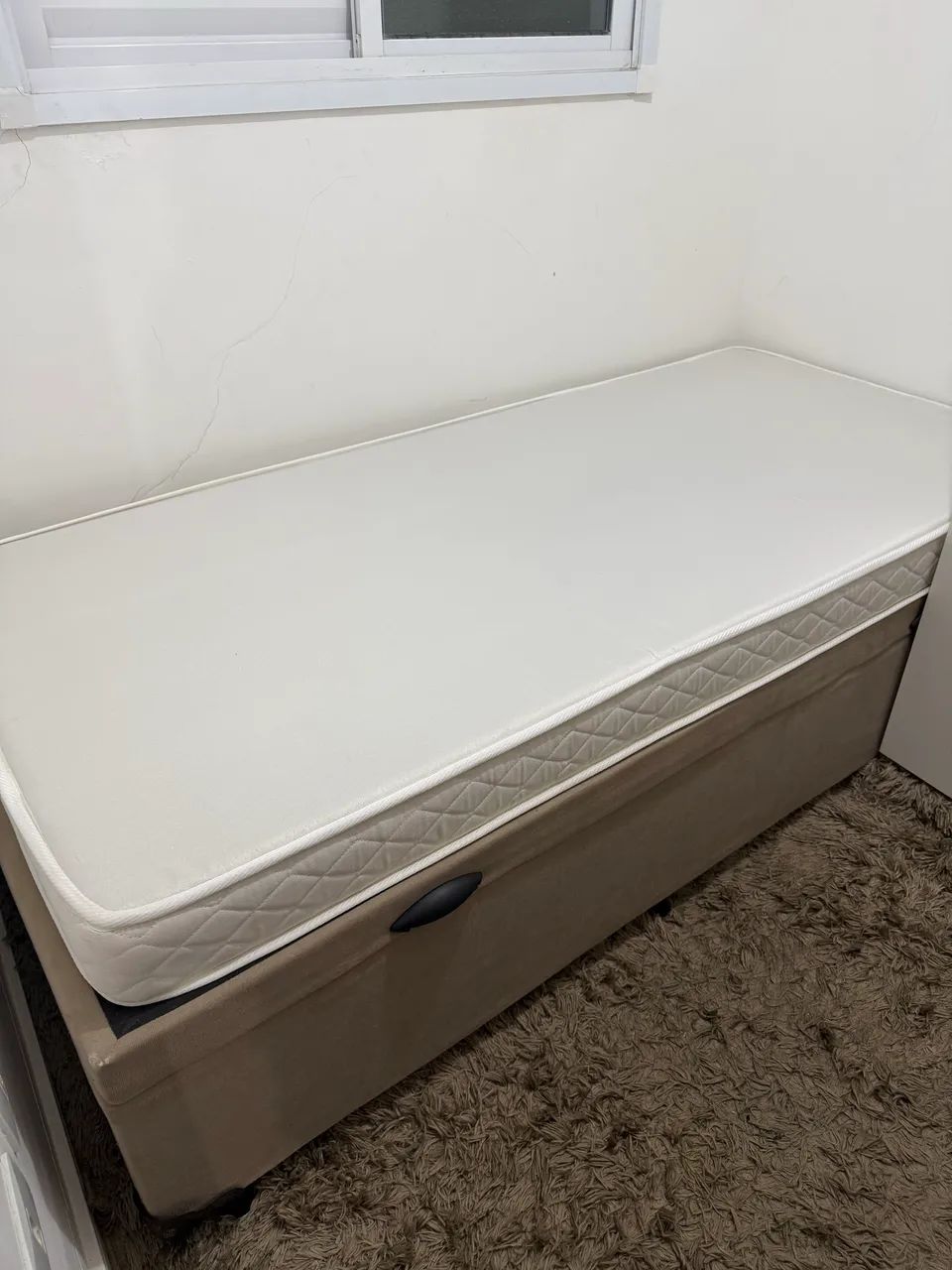 Cama Box Baú + Colchão Solteiro R$500