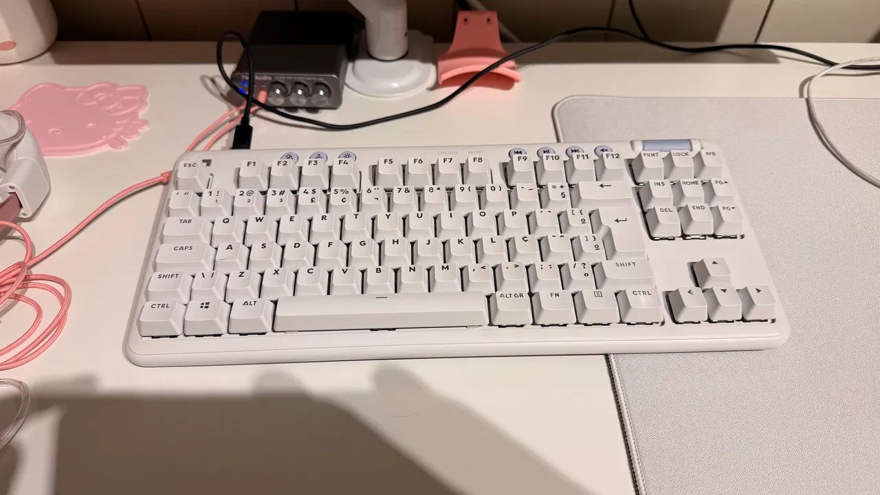 TECLADO GAMER LOGITECH G713 - Foto 2