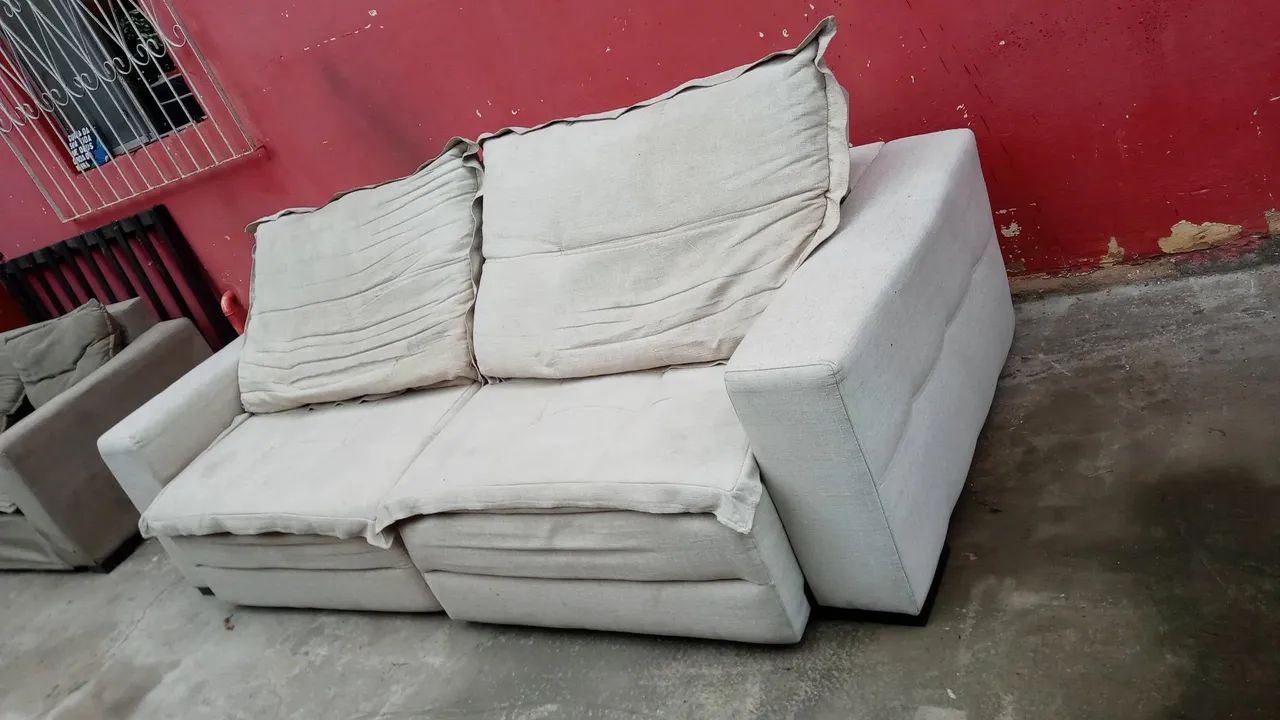 Sofá retrátil 3 lugares , entrega grátis - Foto 4