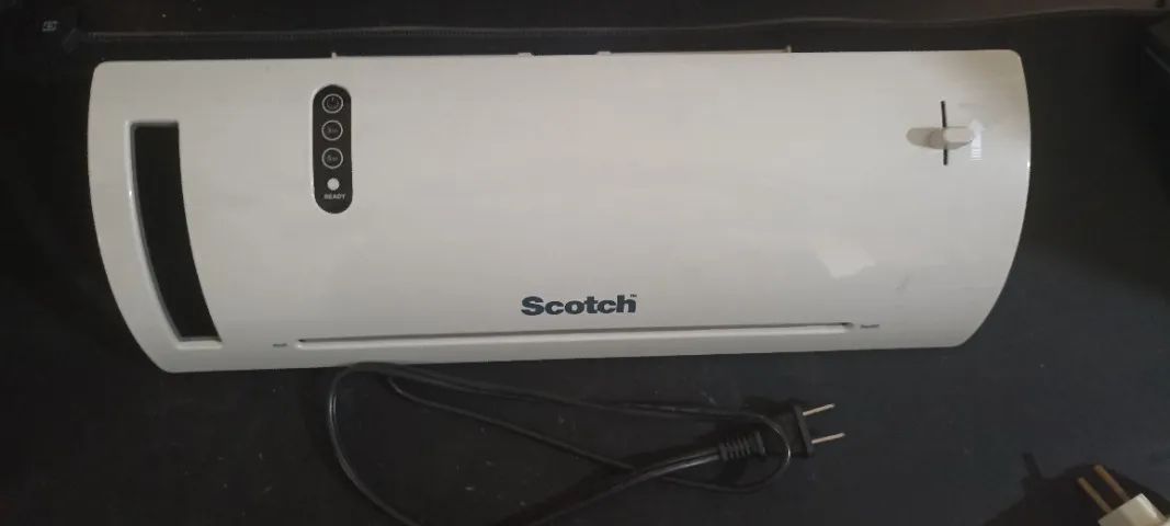 Laminadora térmica Plastificadora Scotch TL902VP