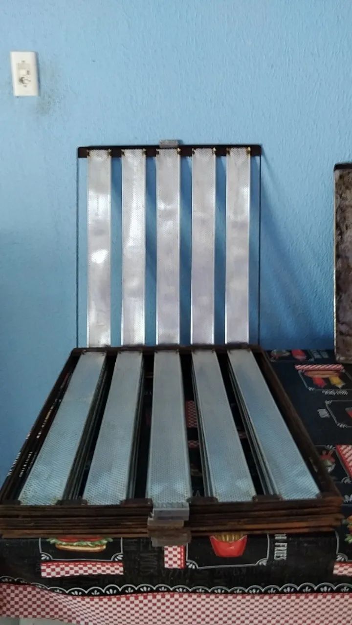 Vendo varias assadeiras em aluminio 