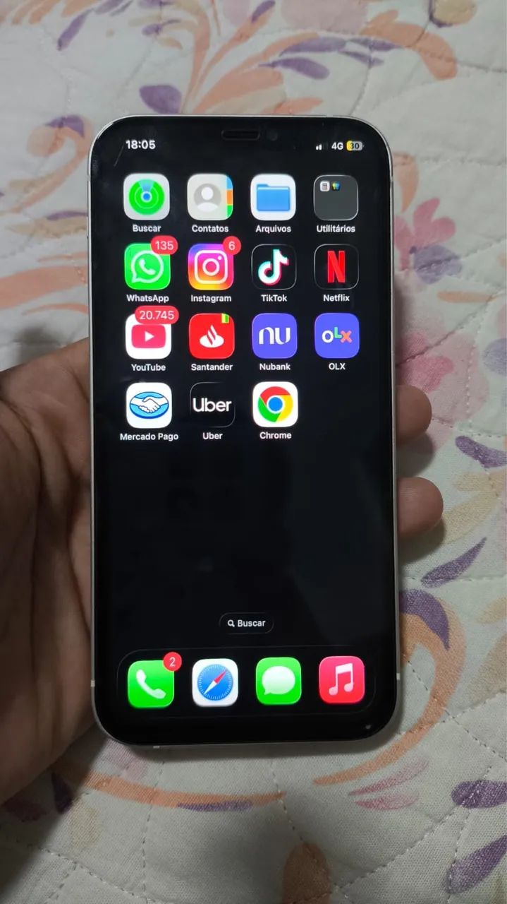 iPhone 12 64g troco em iPhone 11 Pro e pro max 