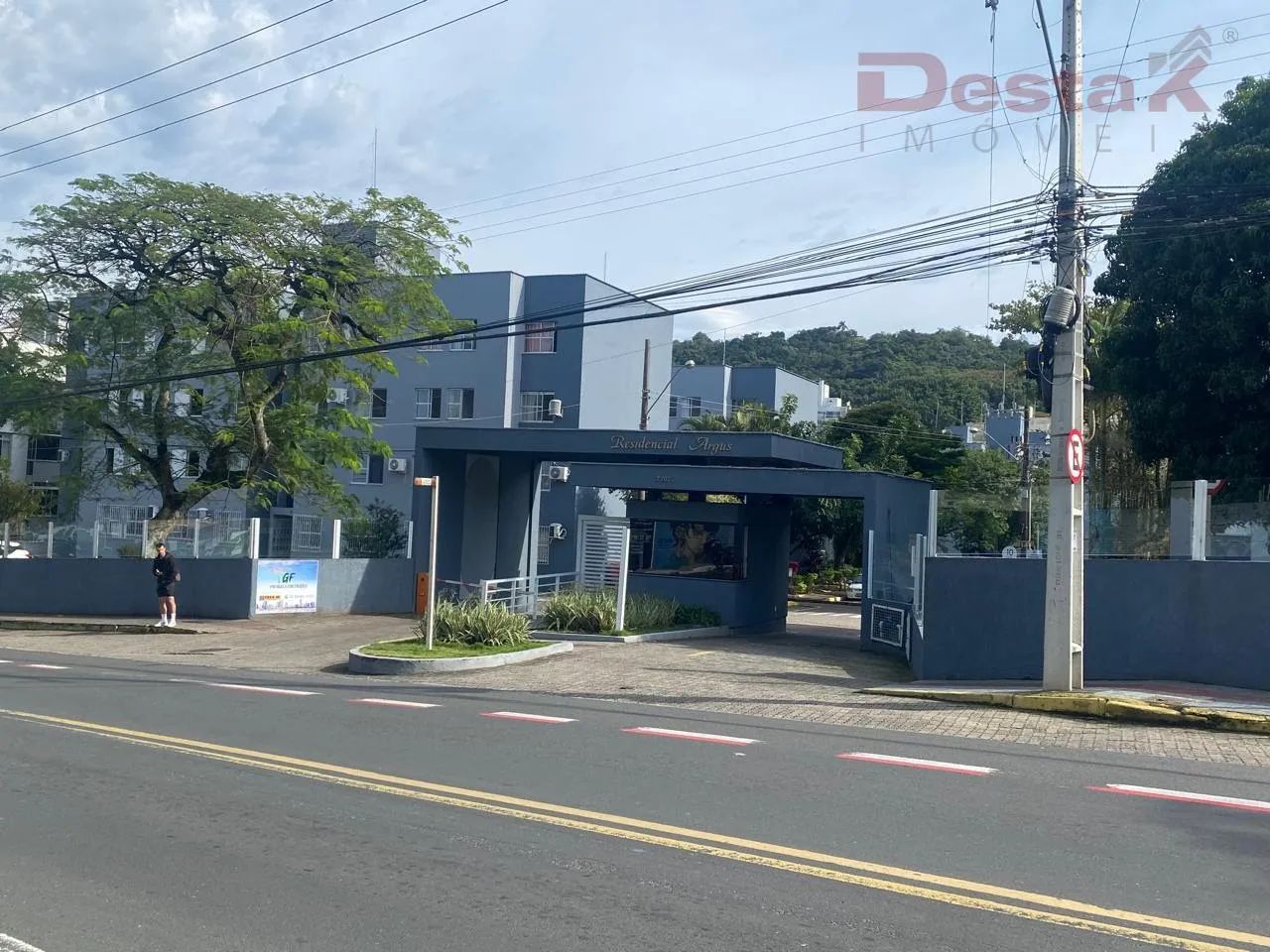 Apartamento em Coqueiros - Florianópolis