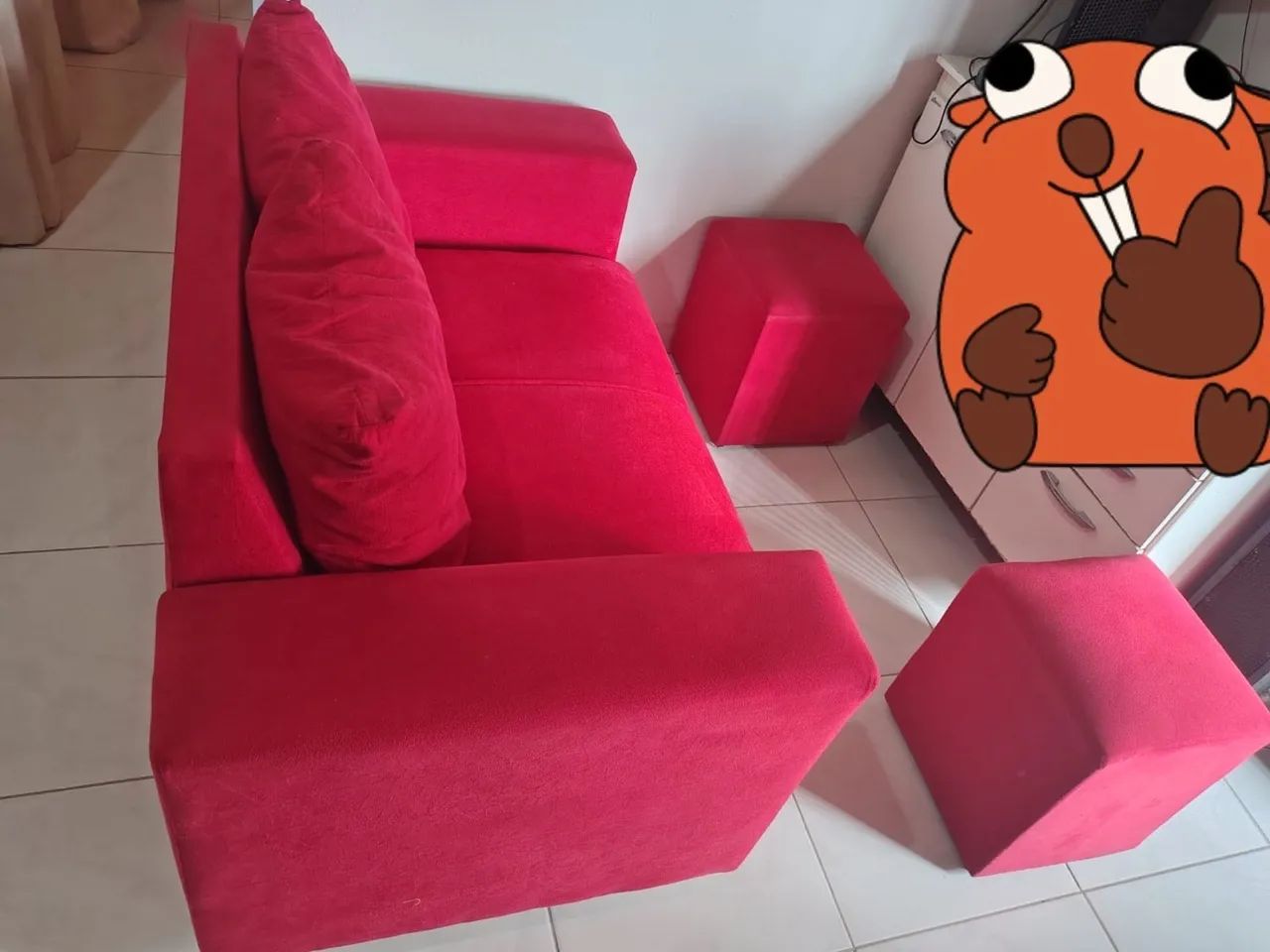 Sofa de três lugar em ótimo estado  - Foto 2