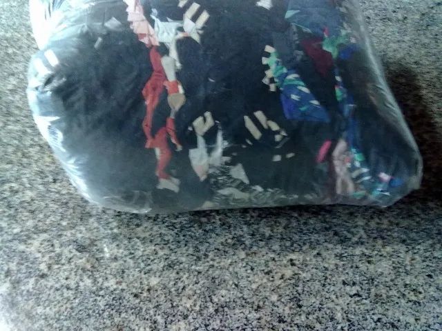 Sobra de retalhos para enchimento de sacos de pancada e almofadas (vendida por KG) - Foto 2