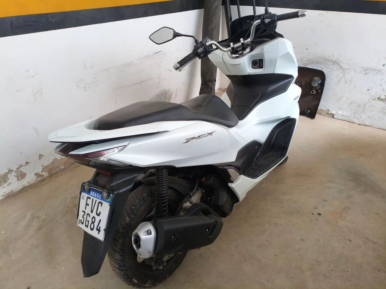 PCX 2023 branco  - Foto 3