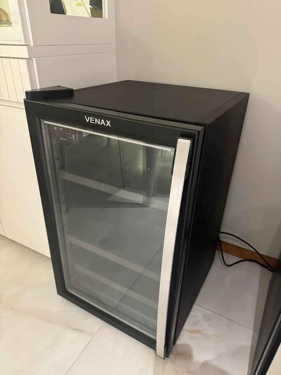 Cervejeira Venax Blue Light 100L - Geladeiras e Freezers - Centro