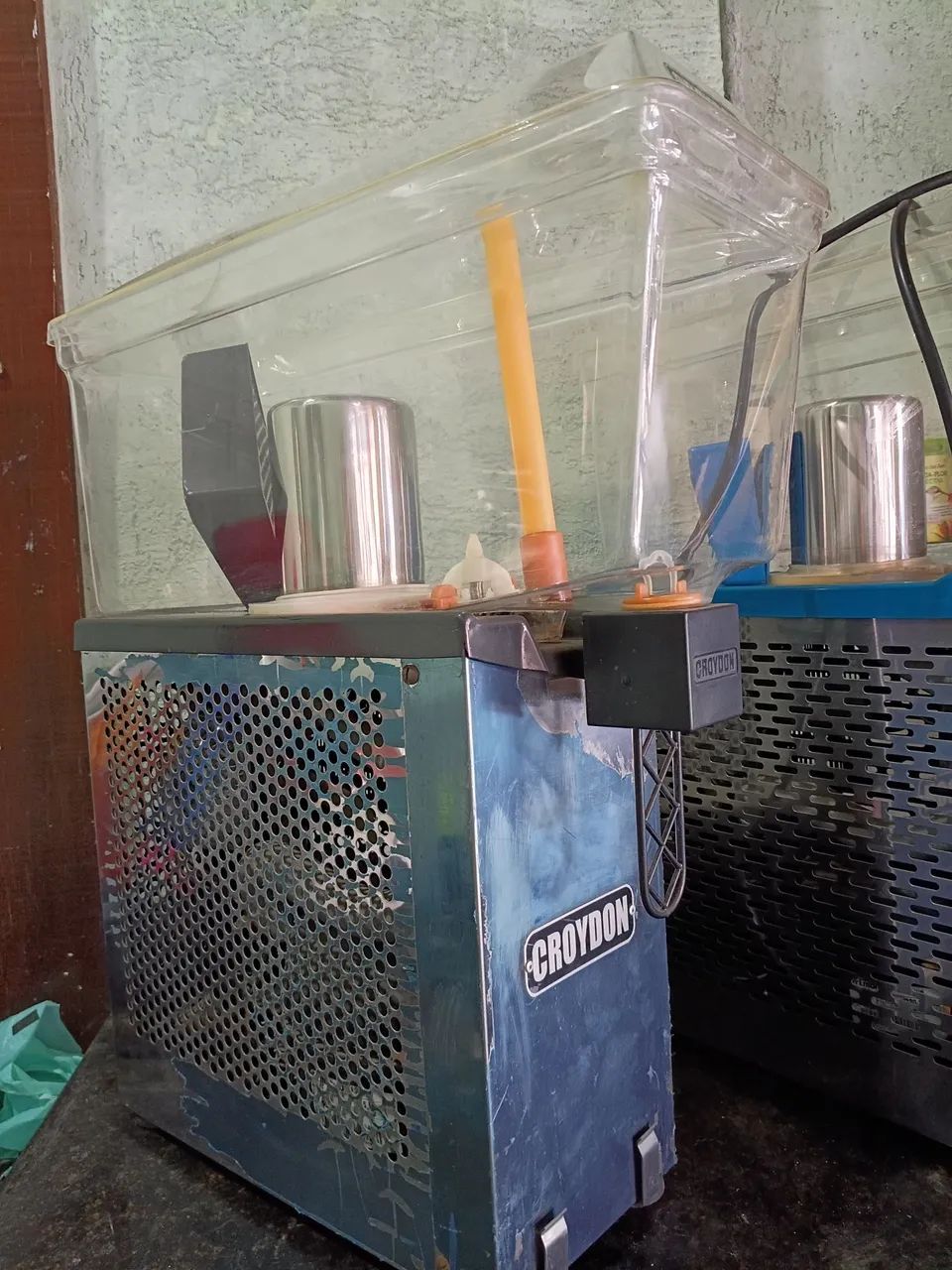 Refresqueiras de 20 e 15 litros novas - Foto 2